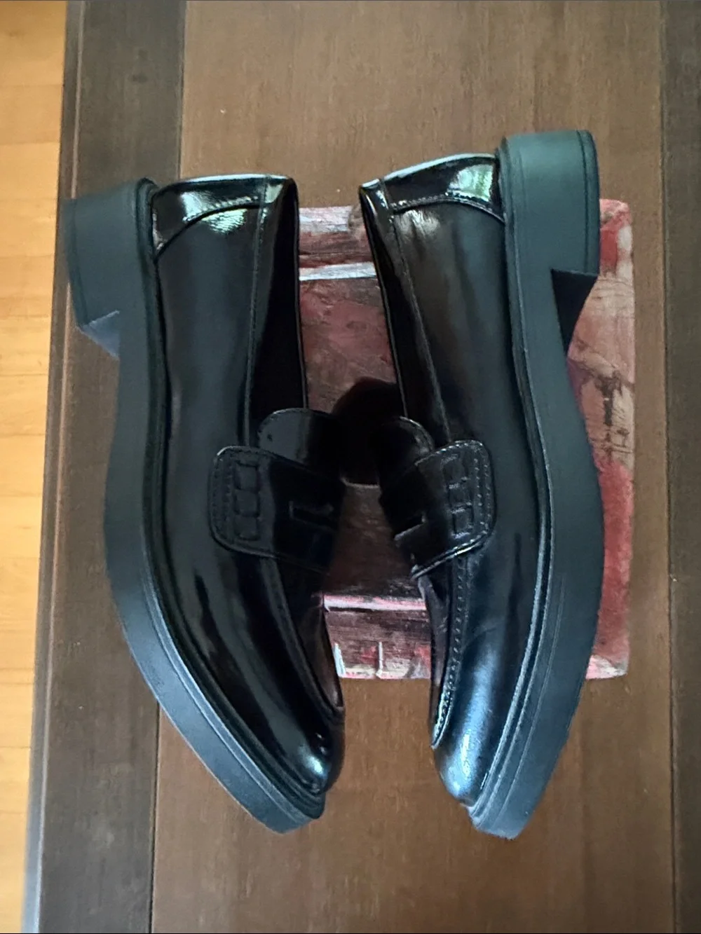 Time and Tru NWOT Women’s Black Patent Leather Penny Loafers - Size 9